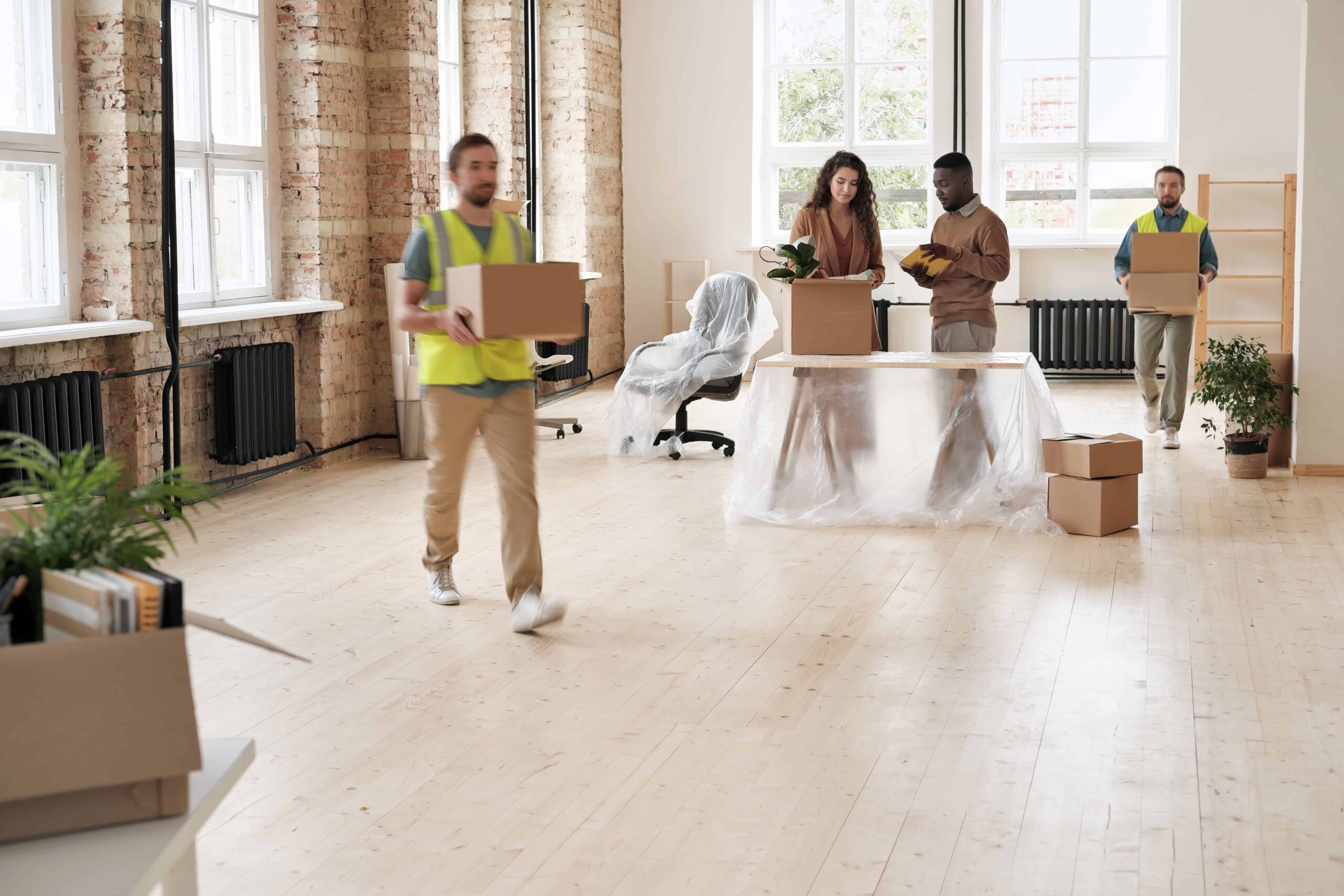 Sailing smoothly through office moves: Expert tips on navigating relocation challenges