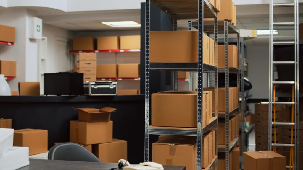 storage040